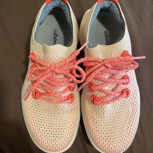 Allbirds. Women’s Tree Dashers. Size 8.